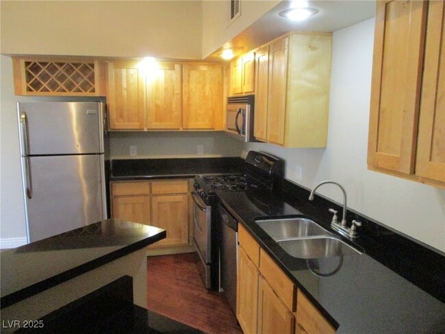 Building Photo - 8400 W Charleston Blvd