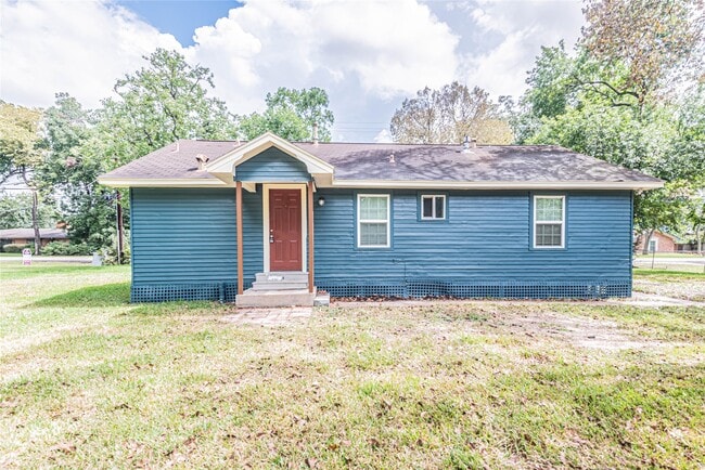 Building Photo - 2110 N Galveston Ave