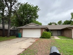 Building Photo - 7909 Harvest Moon Rd