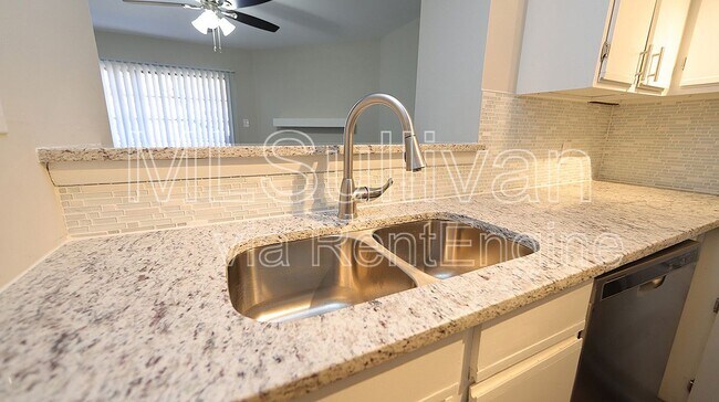 Building Photo - 3702 Chimney Ridge Pl