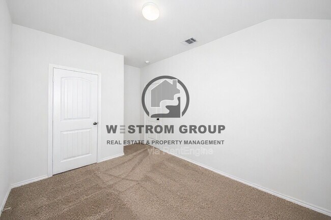 Building Photo - 2632 Gains Mill Dr