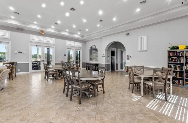 Building Photo - Beautiful 4BR Home in Gated Wellington Shores | Fenced Yard | Resort-Style Amenities