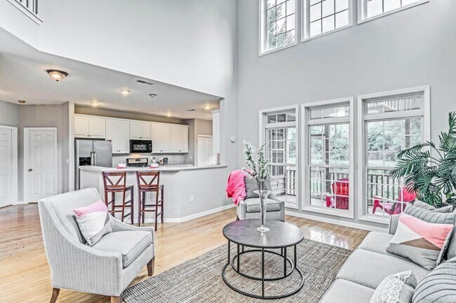 Building Photo - Available May 11th. Gorgeous 4 BR/2.5 BA Home Available in Berkleigh!