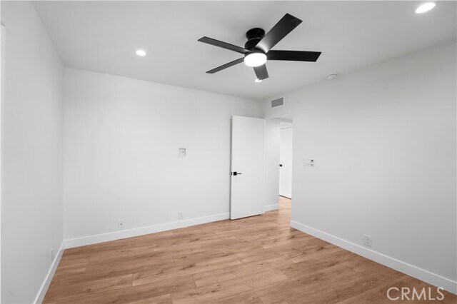 Building Photo - 243 Avenida Montalvo
