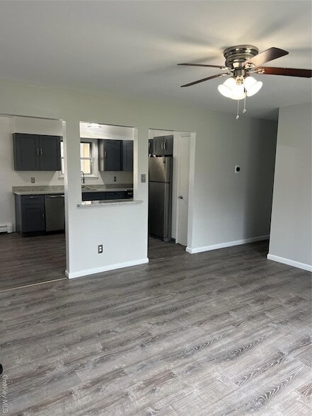 Building Photo - 2944 New York 17k Unit B