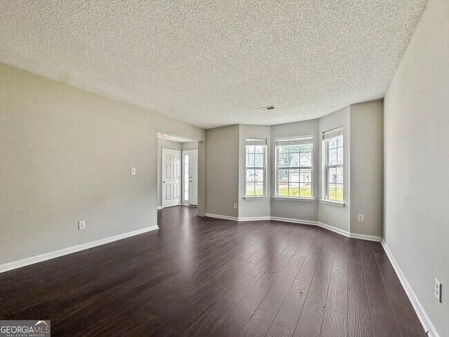 Building Photo - 470 Cherry Branch Ln