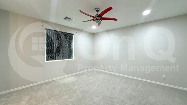 Building Photo - 26410 N Thornhill Dr