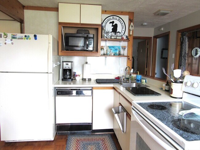 Building Photo - 47 Bourne Neck Dr