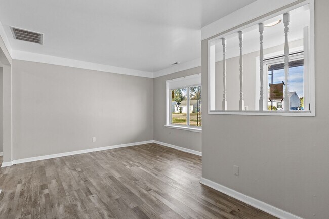 Building Photo - Beautifully Updated Ranch with Loads of up...