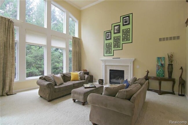 Building Photo - 26131 Sunbury Ct