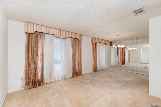 Building Photo - 2417 Tattersall Dr
