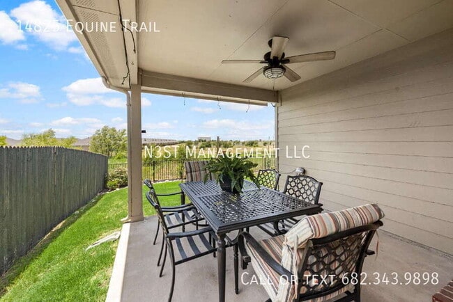 Building Photo - 14825 Equine Trail