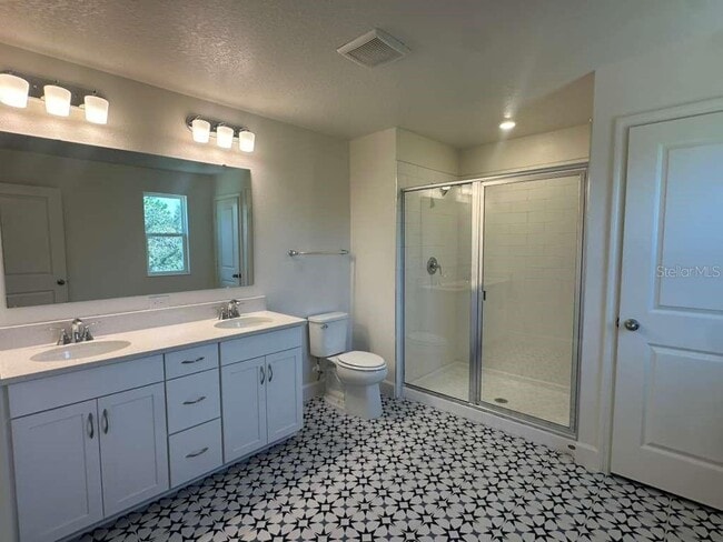 Building Photo - 3449 Sanctuary Dr