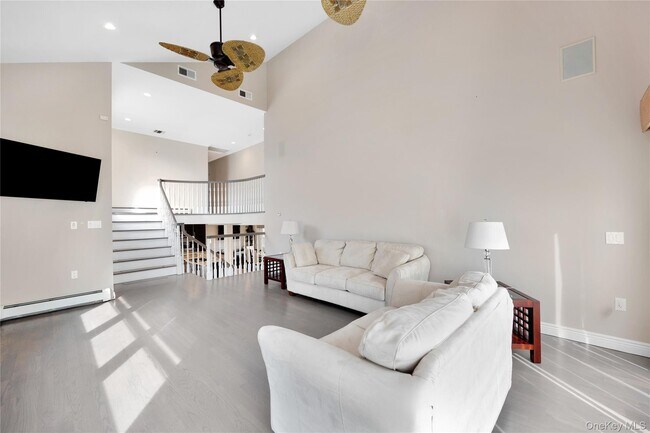 Building Photo - 36 Prescott St