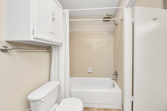 Building Photo - 2588 Bering Dr