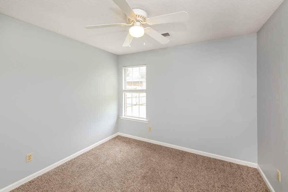 Building Photo - 11203 Cashmere Wood Dr
