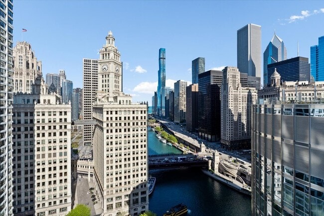 Building Photo - 403 N Wabash Ave