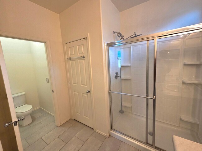 Building Photo - Move in Specials! Two weeks free rent! Beautiful 3-bed, 2-bath in North Cooper Canyon!