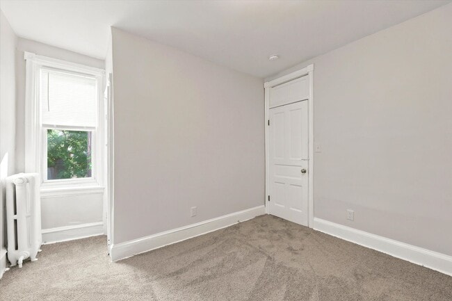 Building Photo - 502 N Clayton St