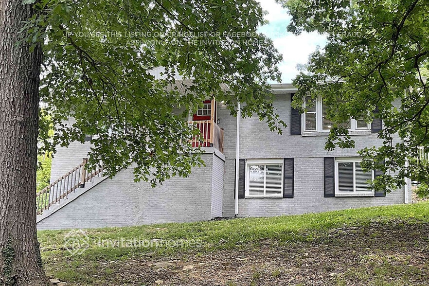 Building Photo - 4856 Torbay Dr