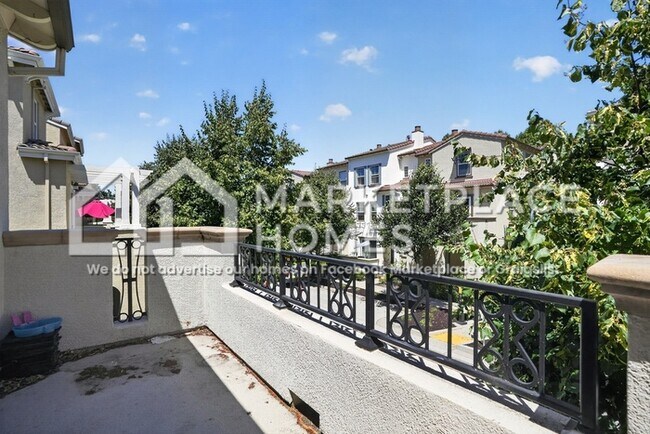 Building Photo - 222 Miro Ave