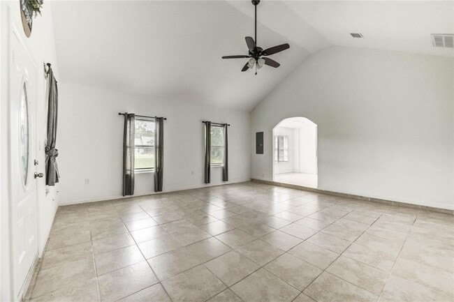 Building Photo - 47 Blue Lake Dr