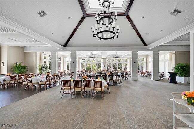 Building Photo - 13725 Magnolia Isle Dr