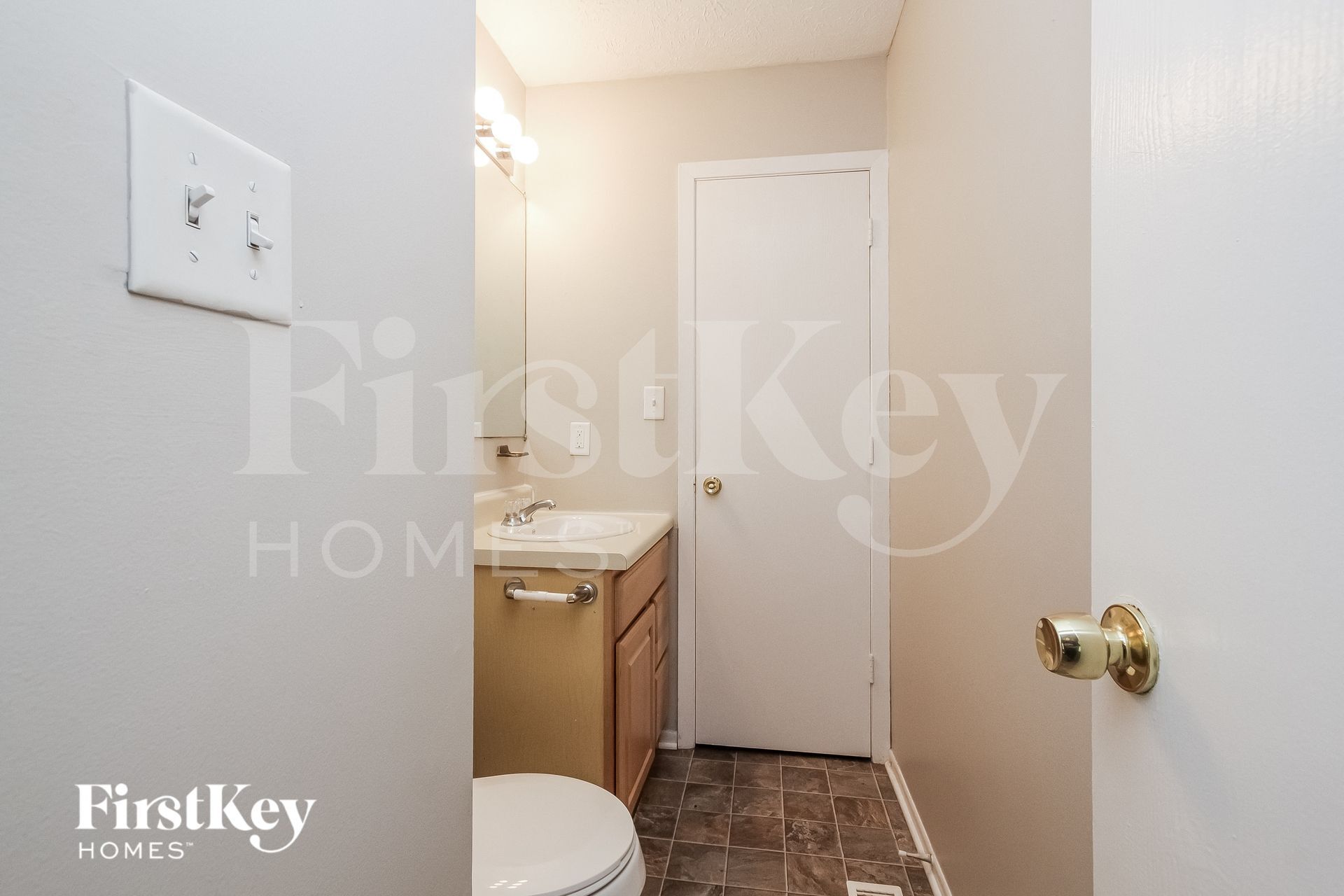 Building Photo - 5411 Padre Ln