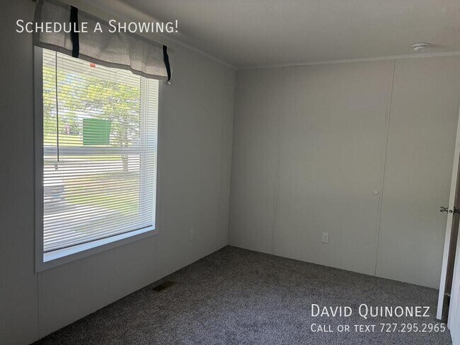 Building Photo - 106 Azalea Ave