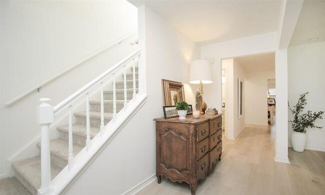 Building Photo - 12227 Gun Oak Pl