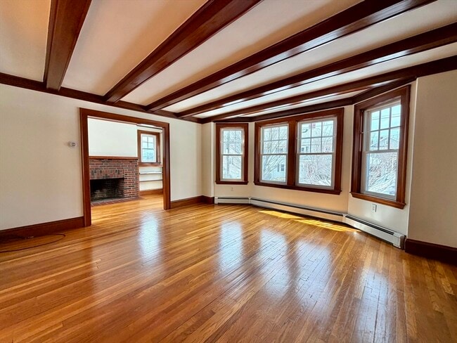 Building Photo - 31 Oakley Rd