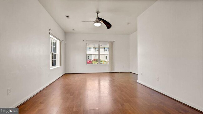 Building Photo - 11011 Coreys Way