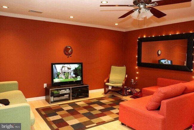 Building Photo - 5422 Crows Nest Ct