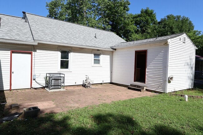 Building Photo - 4993 Vance