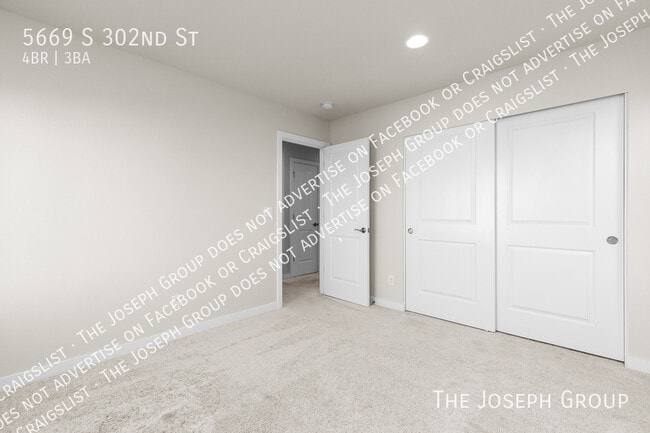 Building Photo - 5669 S 302nd St