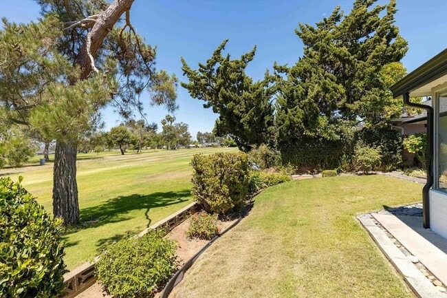 Building Photo - 1304 San Julian Dr