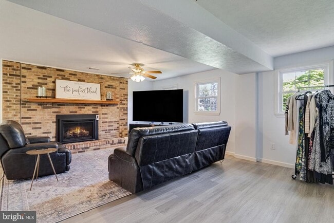 Building Photo - 509 Dogwood Ct