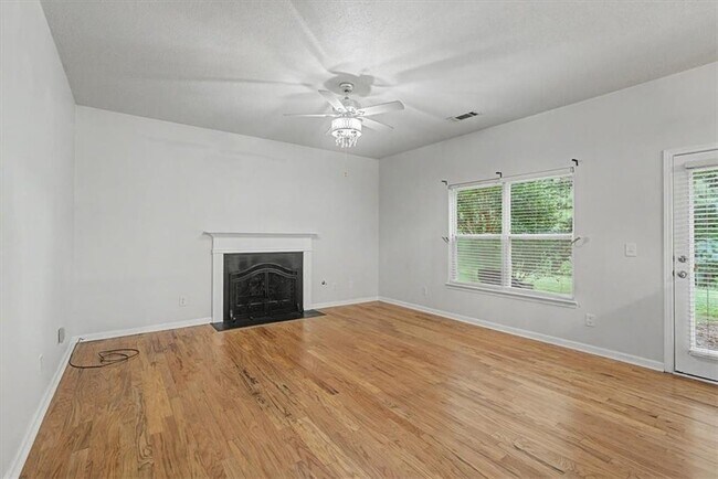 Building Photo - 1025 Balsam Wood Trail