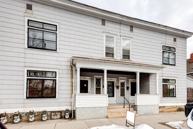 Building Photo - 273 W Sturgis St