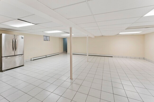 Building Photo - 2226 Shannondale Dr