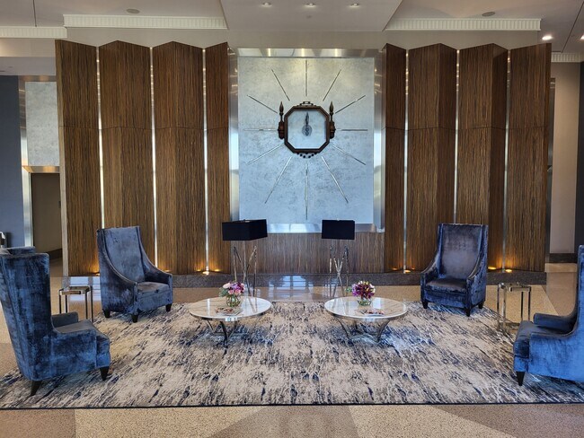 Building Photo - 270 17th St NW