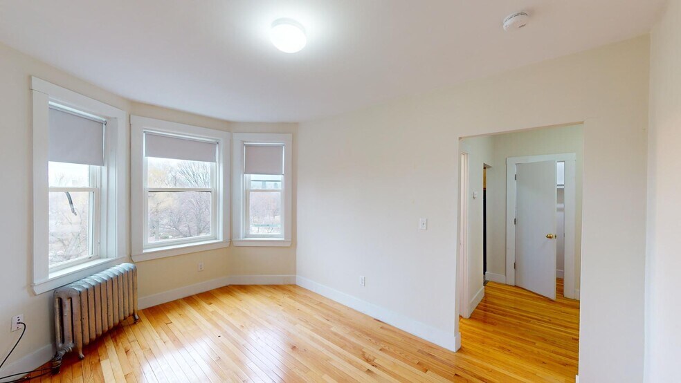 Building Photo - 1191 Boylston St