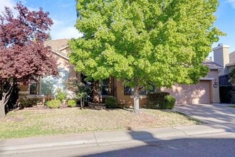 Building Photo - 807 Morningside Dr