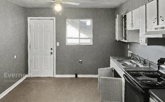 Building Photo - 2421 29th Street Ensley