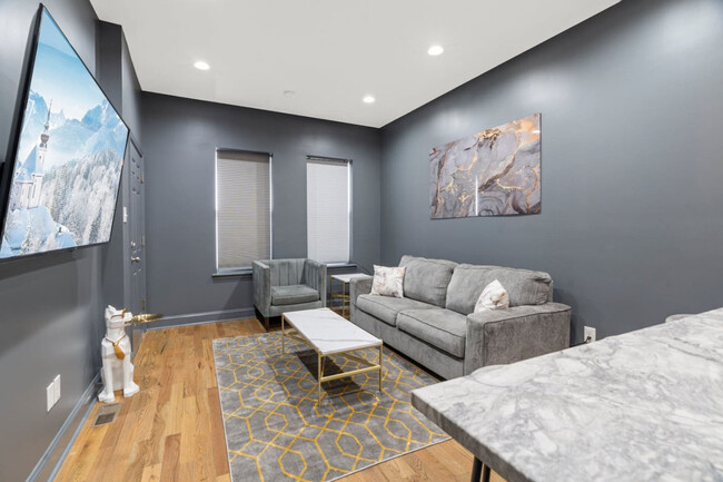 Primary Photo - 1306 N 22nd St
