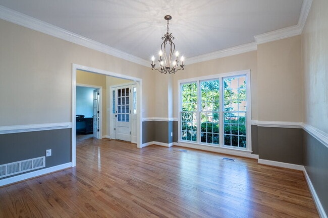 Building Photo - 3 Buckingham Ct