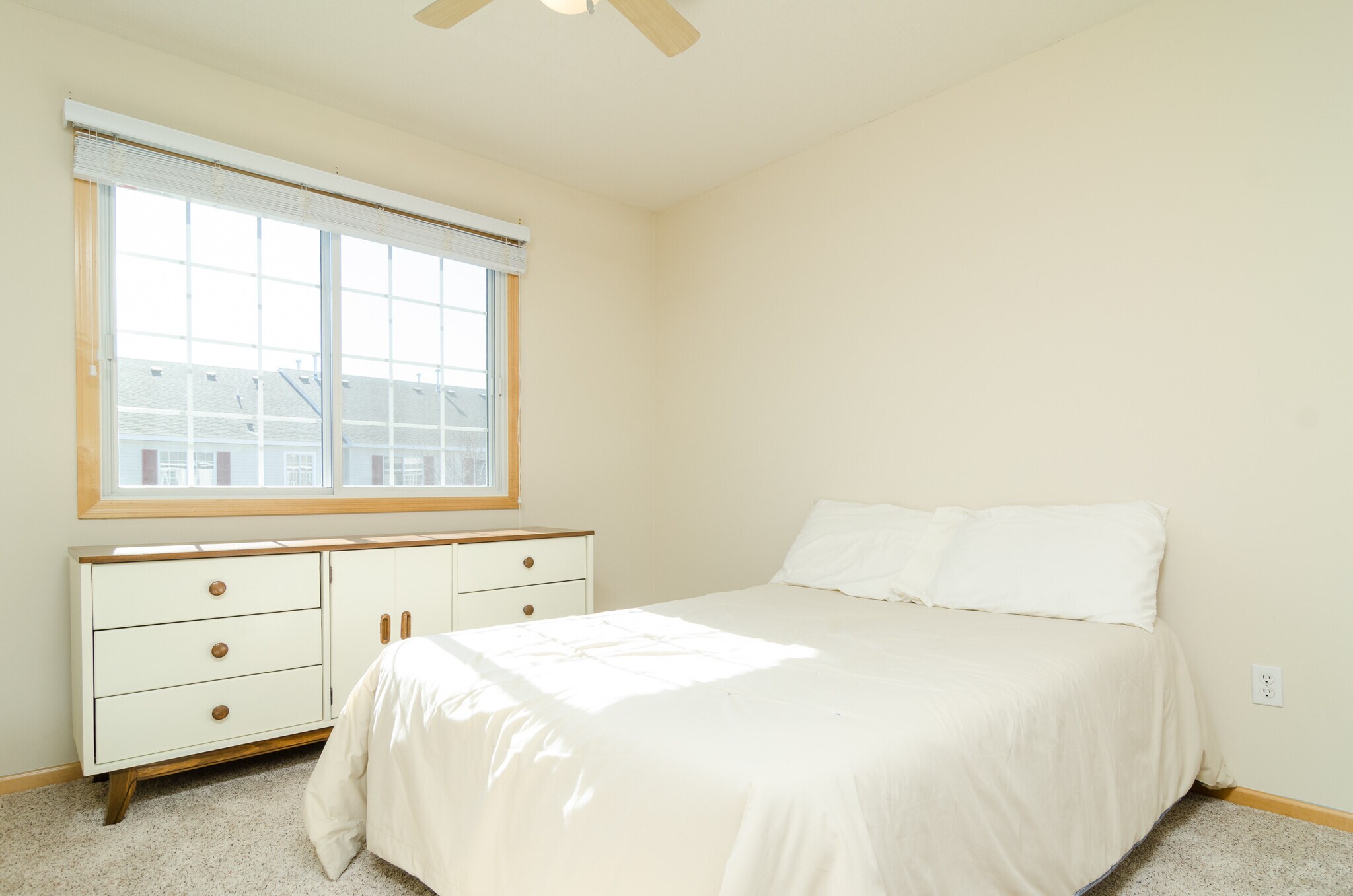 Building Photo - 17756 96th Ave N