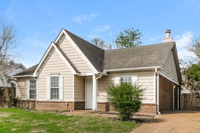 Building Photo - 2581 Arborgreen Cove