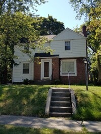 Building Photo - 3802 Brentwood Dr