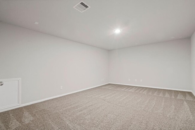 Building Photo - 14108 N Crater Lake Trail